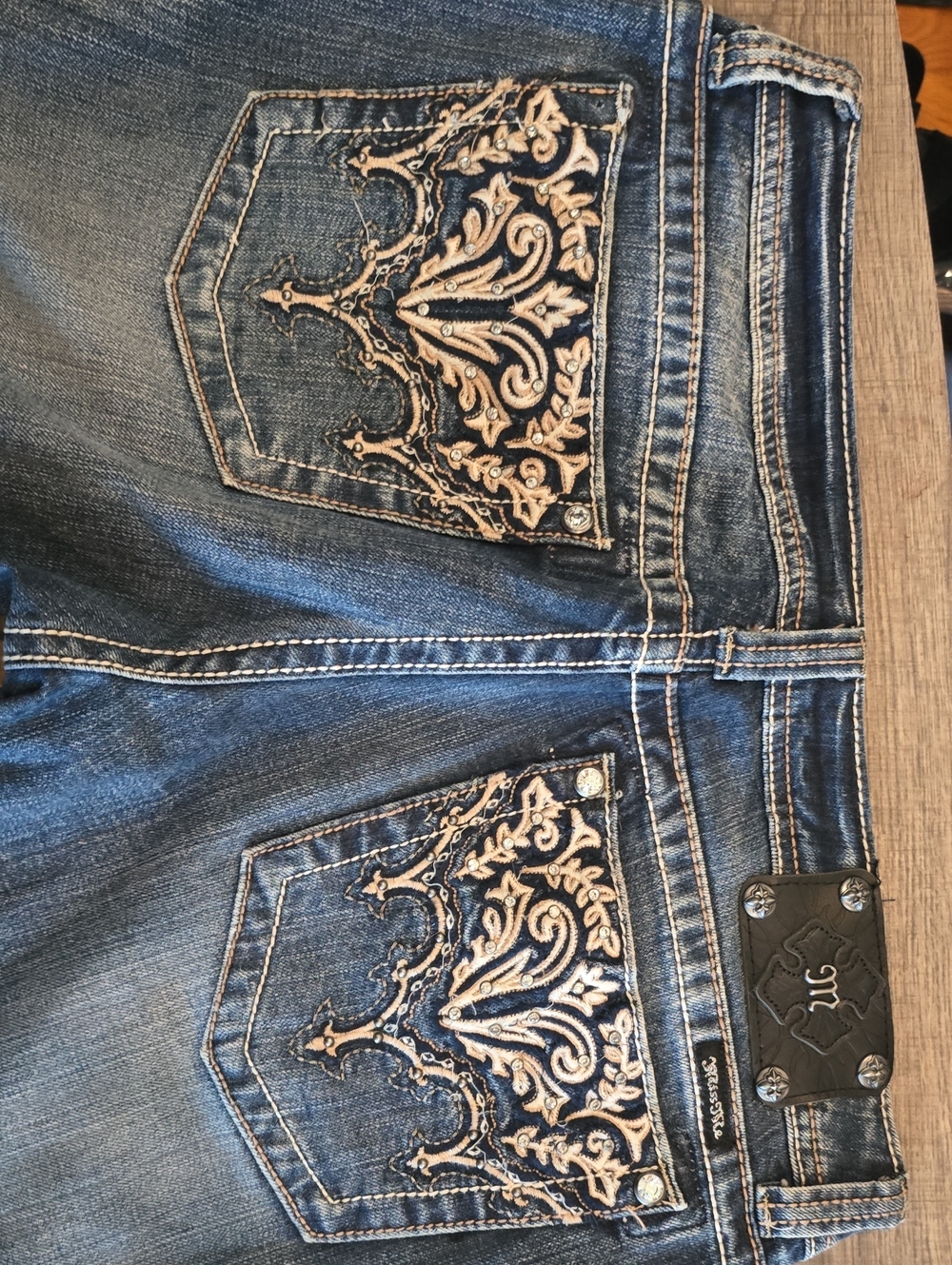 Miss Me 33 Blue Embroidered Back Pocket Women’s Jeans